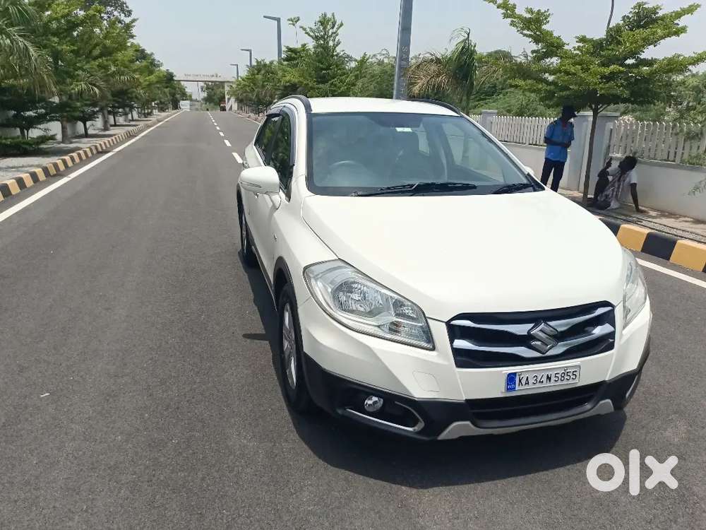 Maruti Suzuki S-cross 2015 Diesel 130000 Km Driven