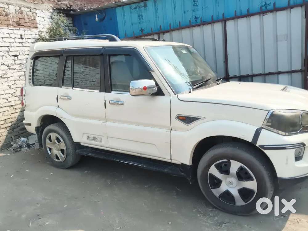 Mahindra Scorpio 1.99 Plus 2015