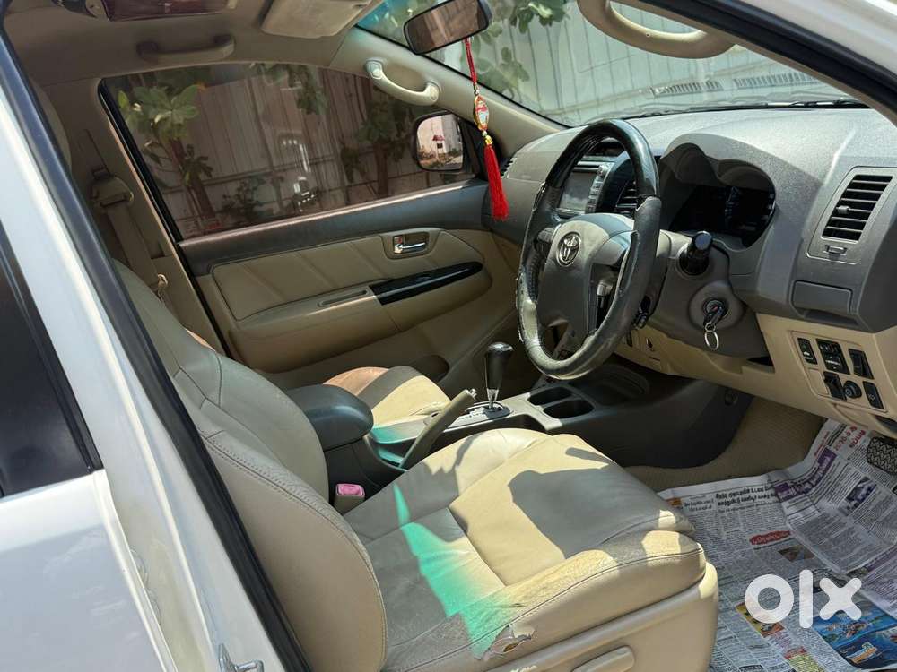 Toyota Fortuner 3.0 4x2 Automatic, 2012, Diesel