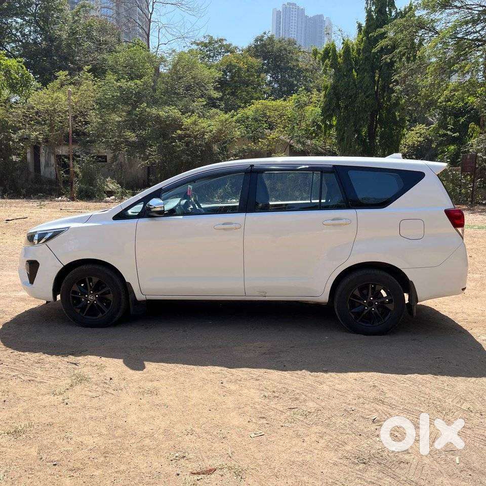 Toyota Innova Crysta 2.8 Gx At 7 Str, 2017, Diesel