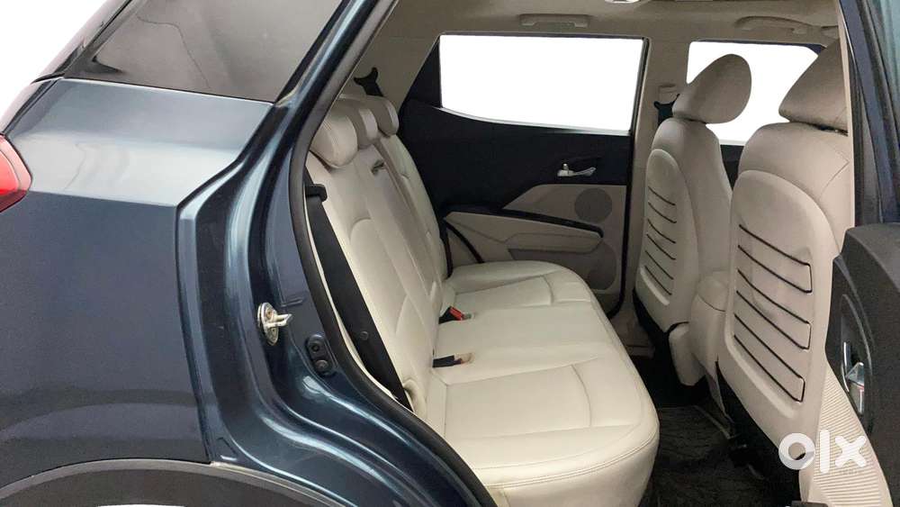 Mahindra Xuv300 W8 Option, 2021, Petrol