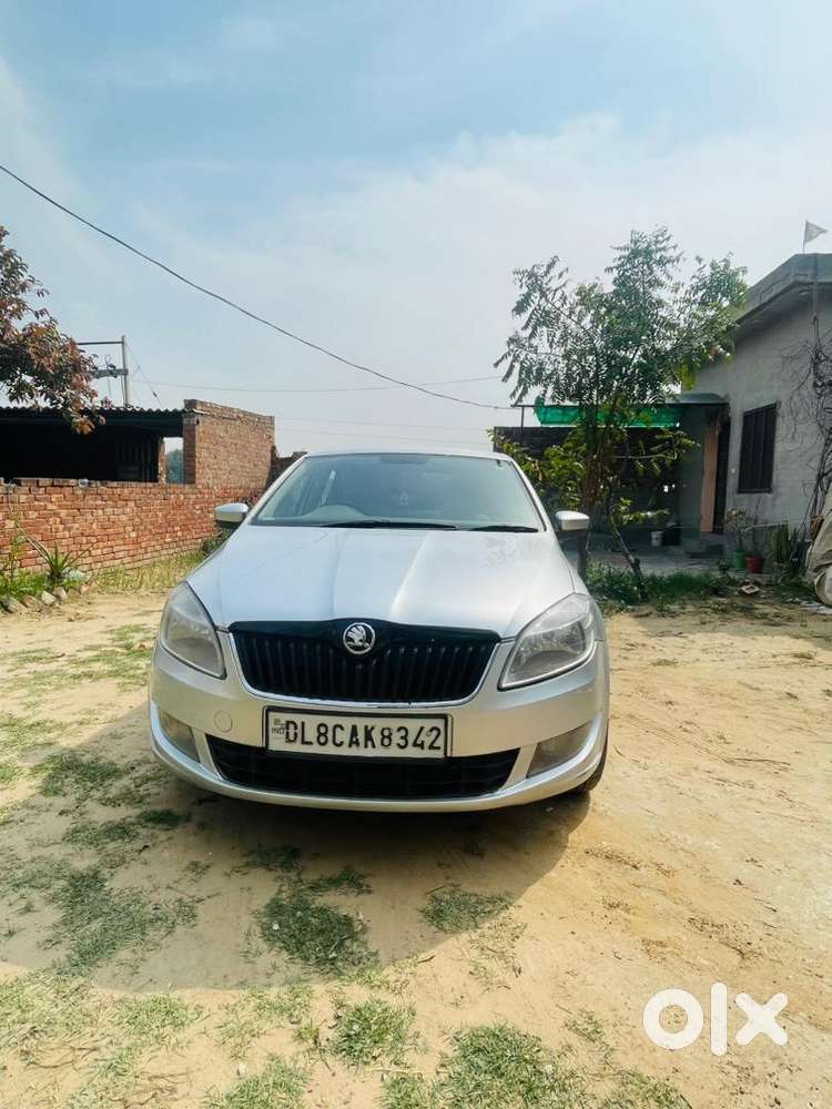 Skoda Rapid 2015 Diesel 90000 Km Driven