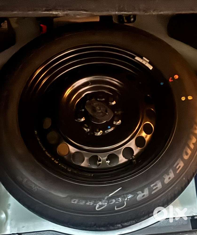 Maruti Suzuki Brezza Zxi 2023 Petrol 21000 Km Driven