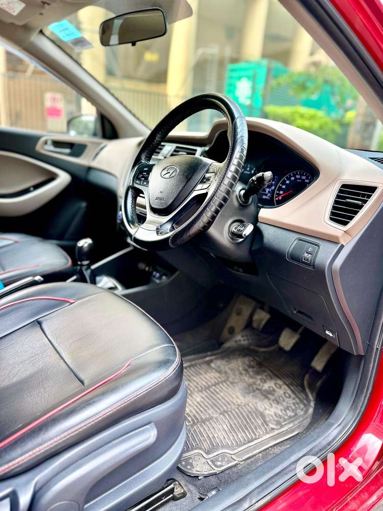 Hyundai I20 Petrol Asta Option, 2018, Petrol