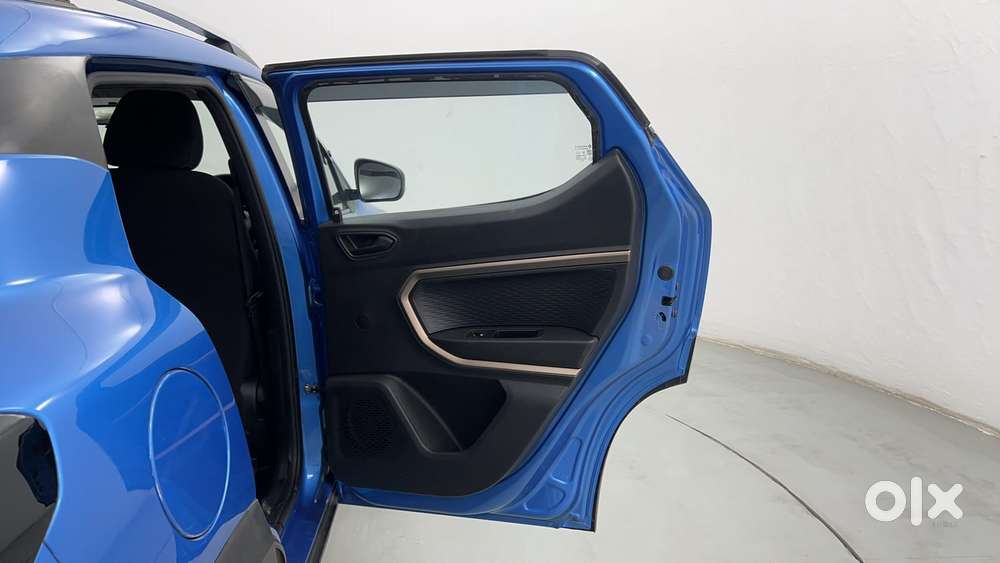 Renault Kiger Rxt, 2023, Petrol