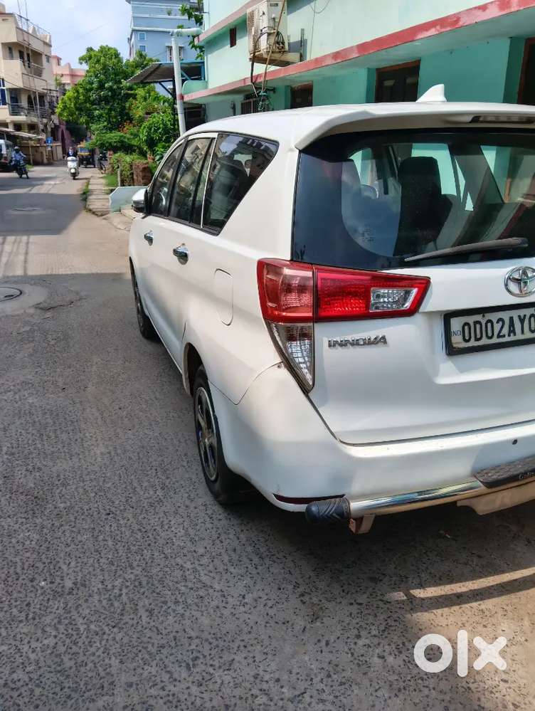 Toyota Innova Crysta 2018