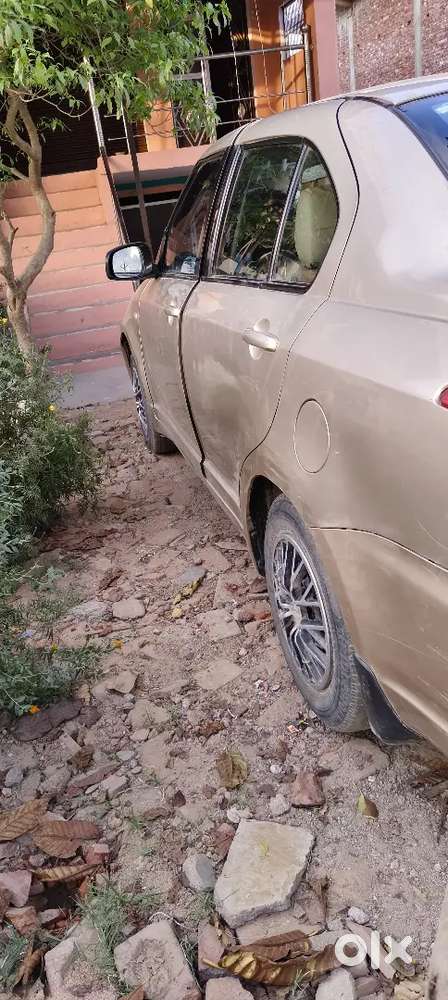 Maruti Suzuki Swift Dzire 2011 Petrol 136039 Km Driven