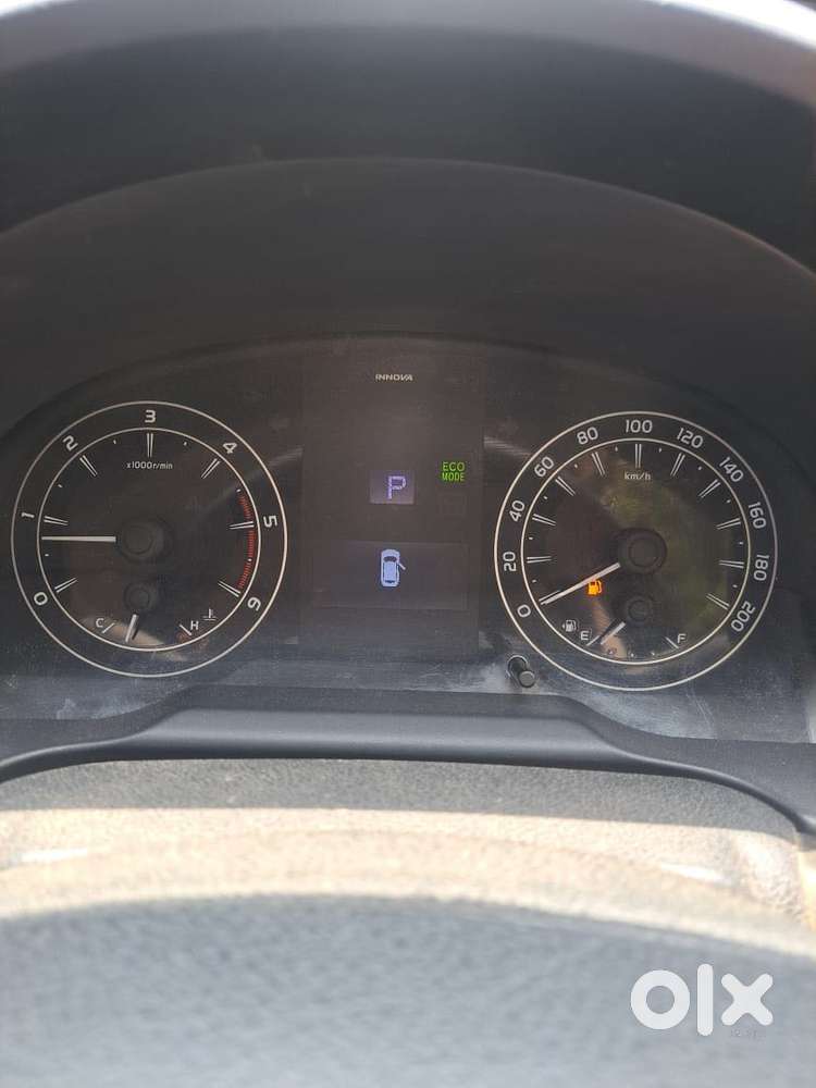 Toyota Innova Crysta 2.8 Gx At 7 Str, 2017, Diesel