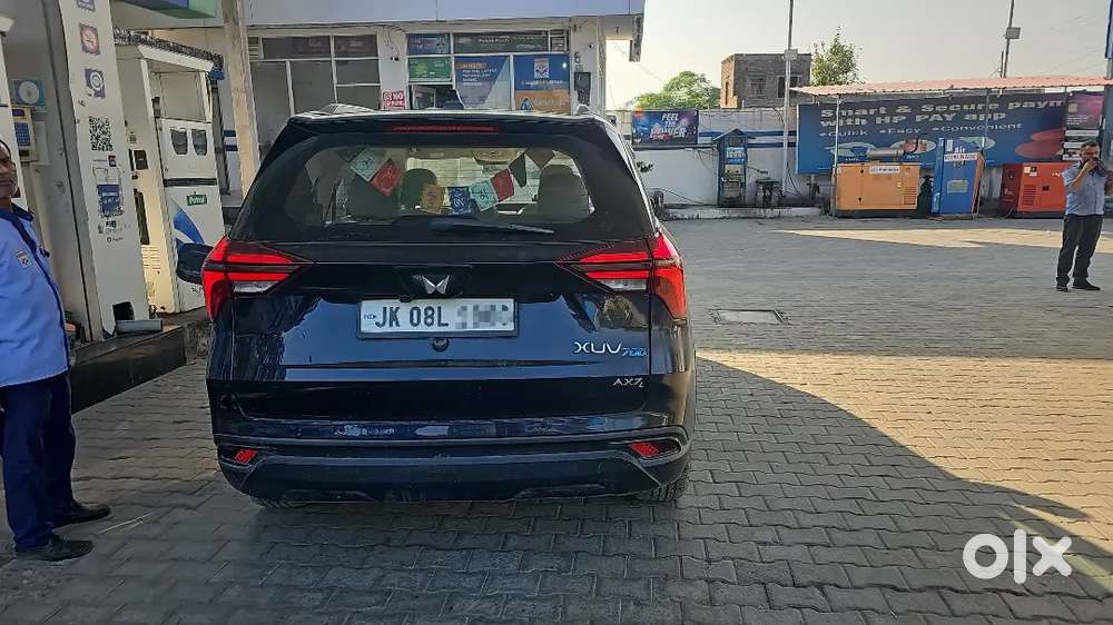 Mahindra Xuv700 Dec 2022 Automatic Luxary Pack With Panaromic Sunroof