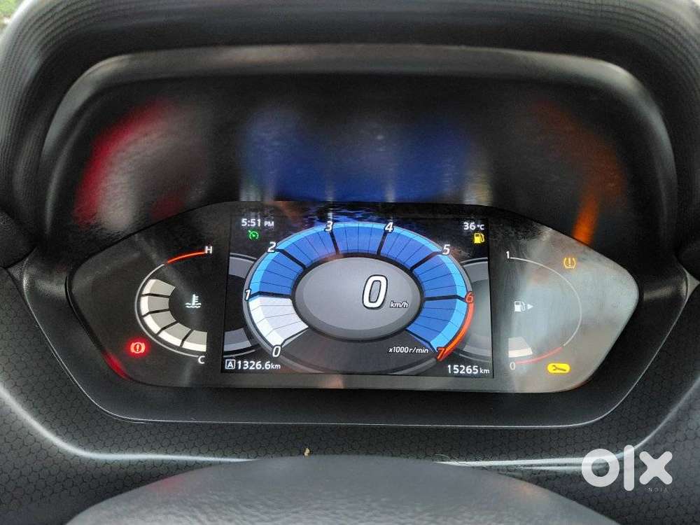 Nissan Magnite 1.0 Xv Premium, 2021, Petrol
