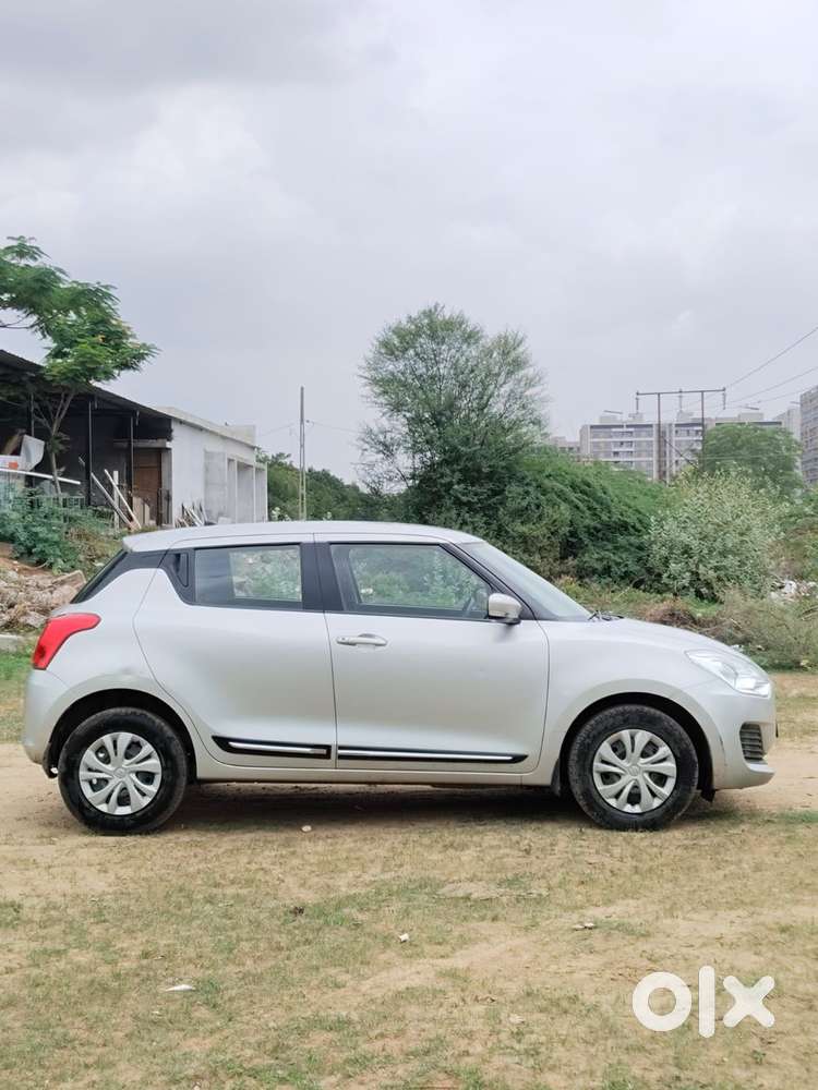 Maruti Suzuki Swift, 2022, Petrol