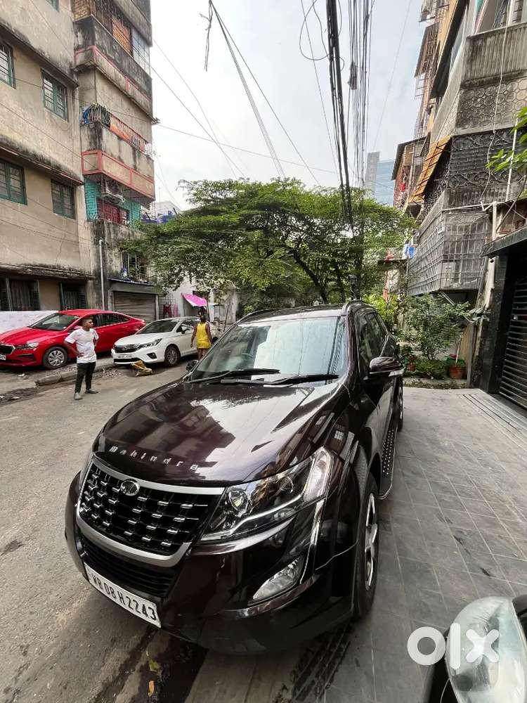 Mahindra Xuv500 पेट्रोल 2019