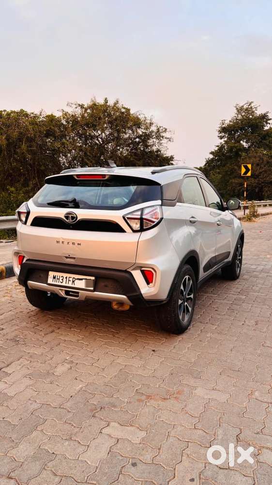 Tata Nexon 1.5 Revotorq Xz Plus Dual Tone, 2021, Petrol