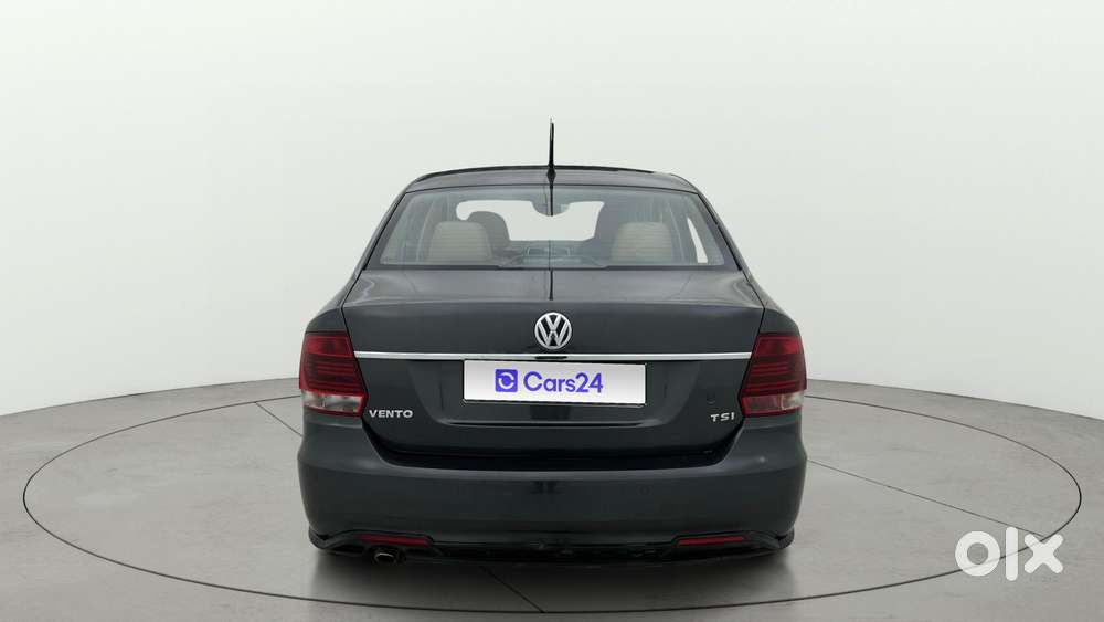 Volkswagen Vento Petrol Highline AT, 2019, Petrol