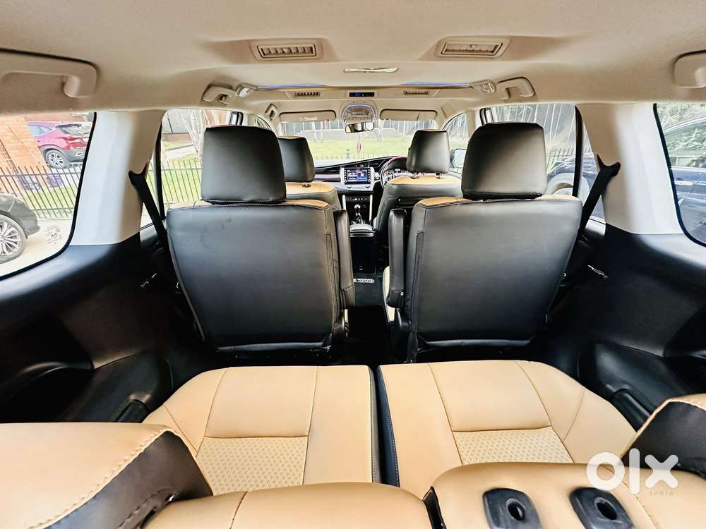 Toyota Innova Crysta