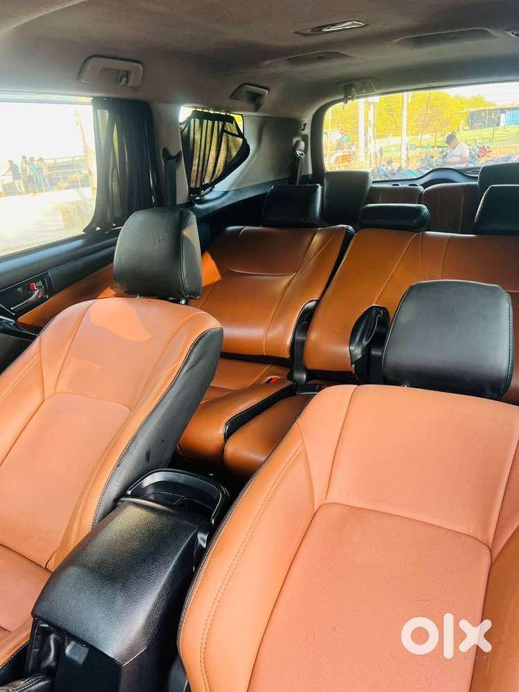 Toyota Innova Crysta G 8 Str, 2017, Diesel