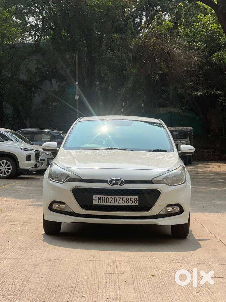 Hyundai Elite I20 Sportz (o) 1.4, 2015, Petrol