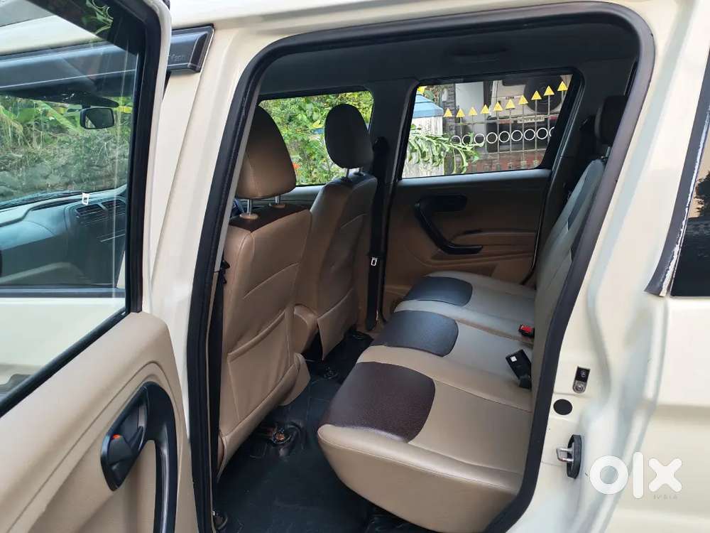 Mahindra Tuv 300 2018 Diesel 86000 Km Driven
