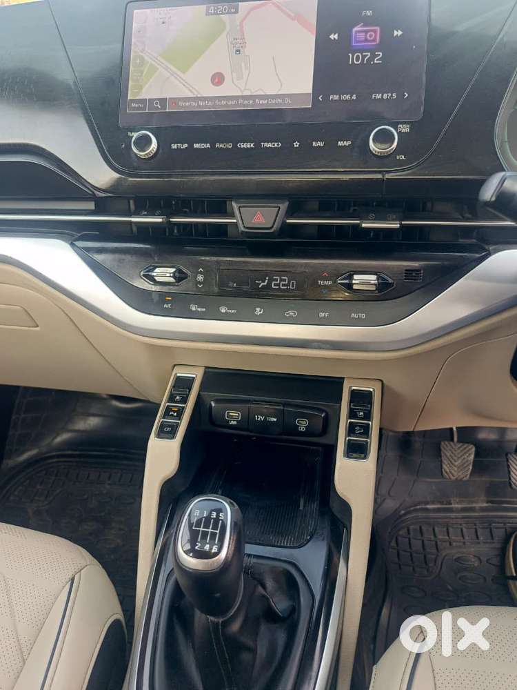 Kia Carens 1.5 Luxury Plus Diesel 6 Str, 2022, Diesel