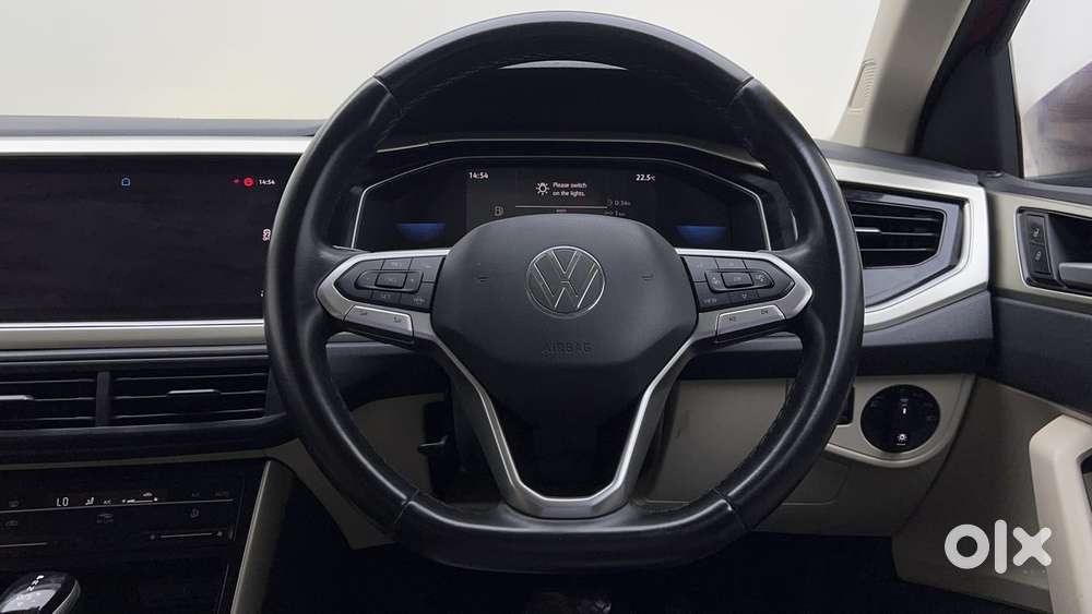 Volkswagen Virtus 1.0 Topline Tsi At, 2022, Petrol