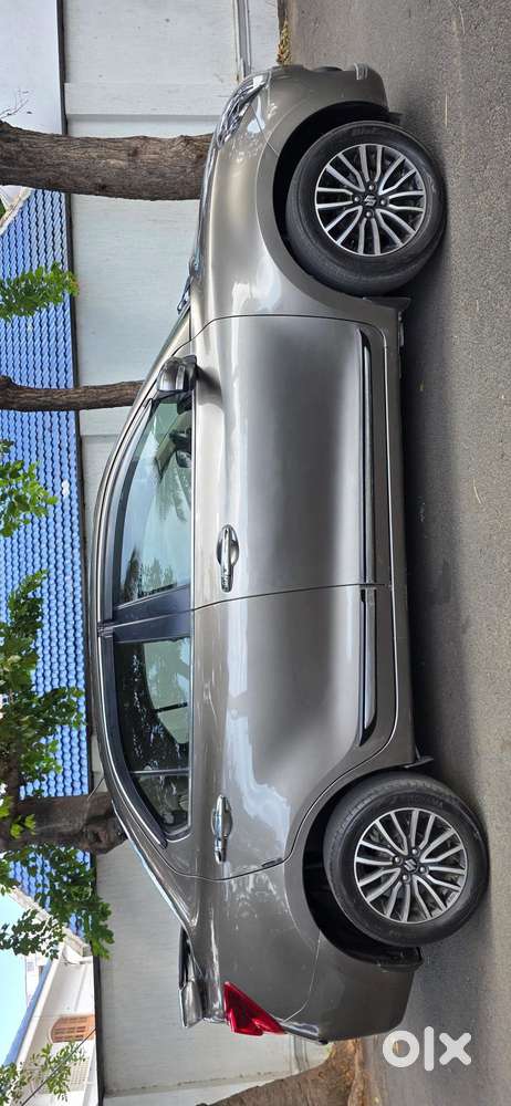 Maruti Suzuki Swift Dzire Zdi + Amt, 2017, Diesel