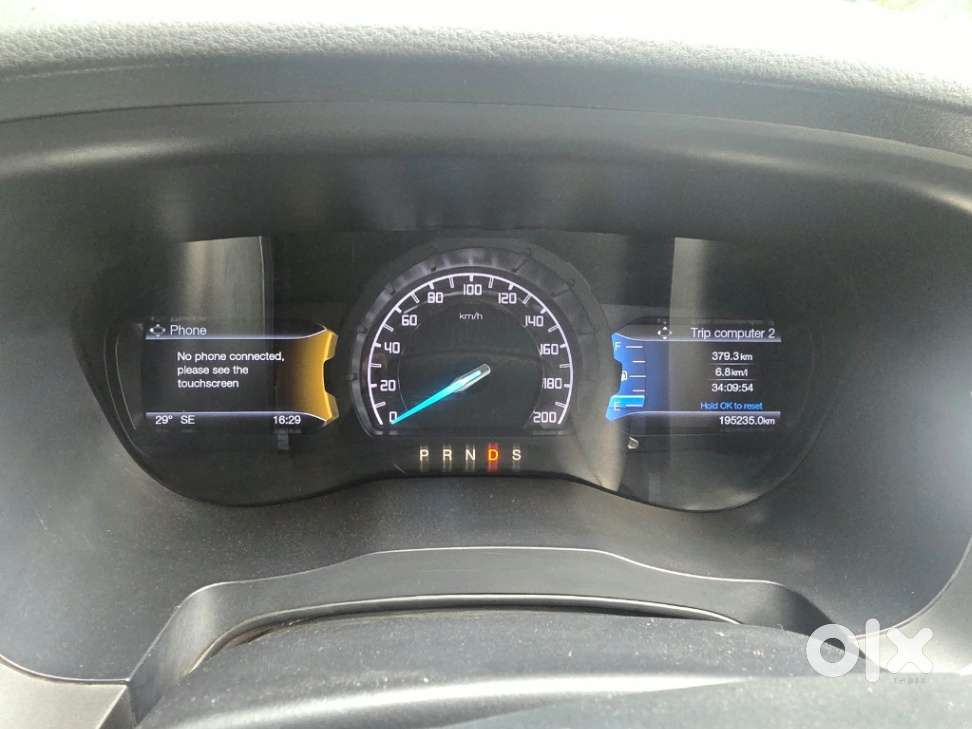 Ford Endeavour 2.2 Titanium At 4x2, 2016, Diesel