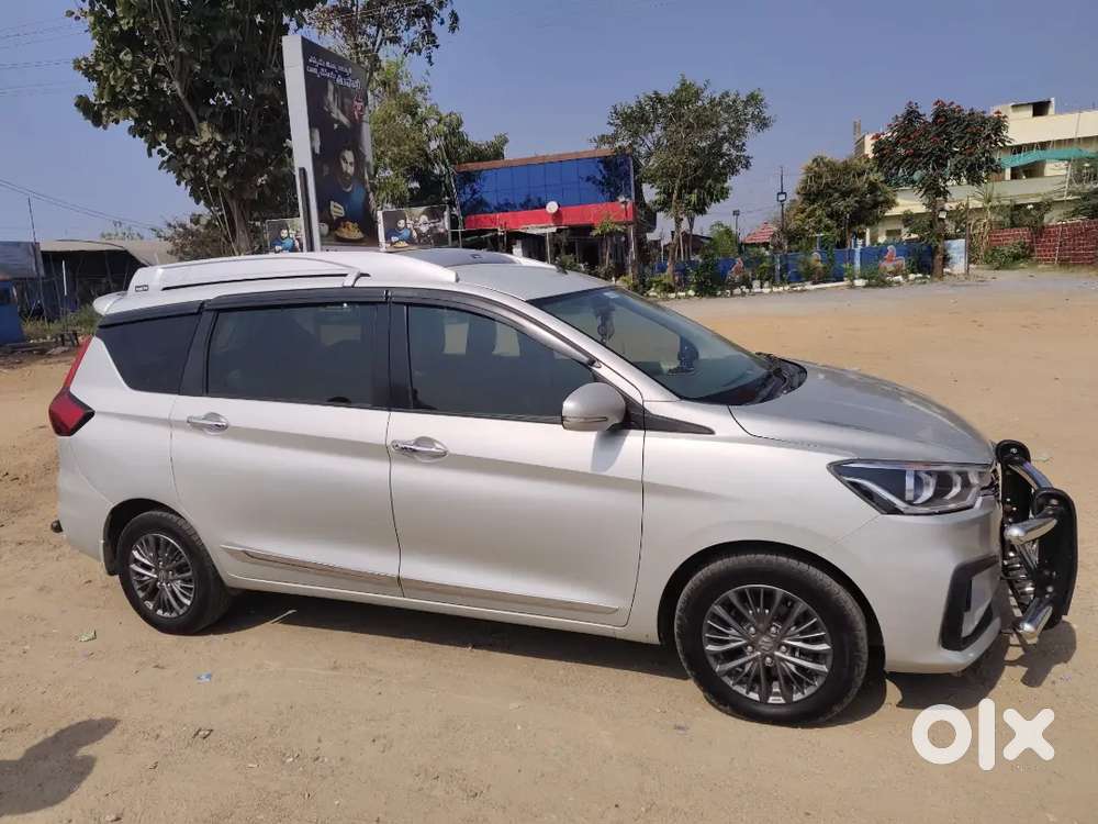 Showroom Track, Good Condition