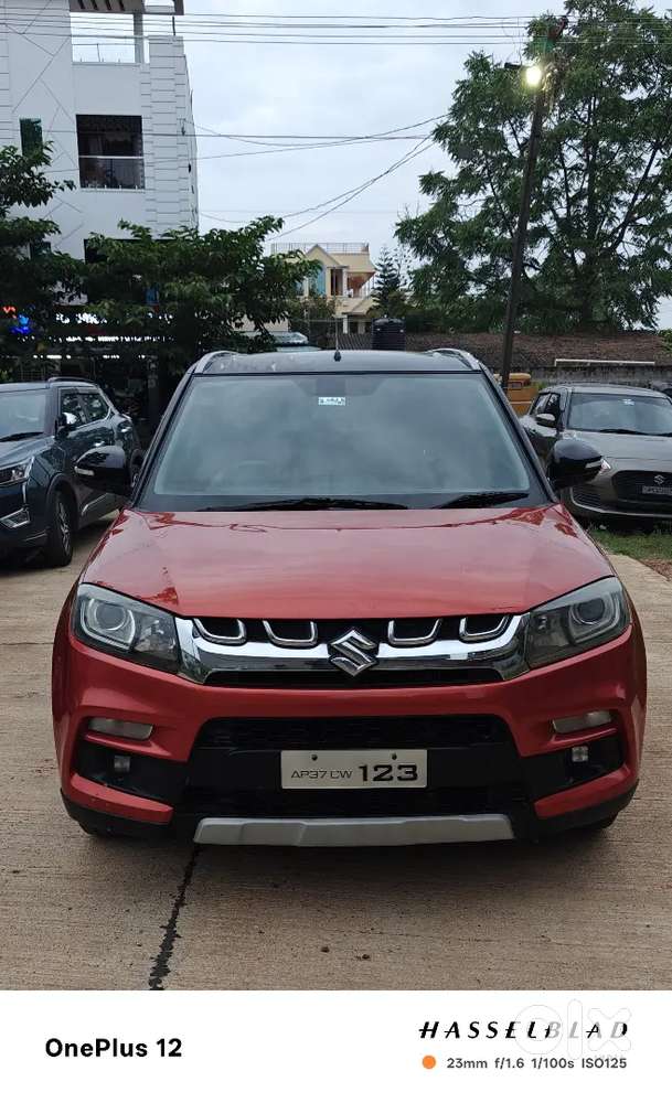 2016 Maruti Suzuki Brezza Zdi+ Dual Tone