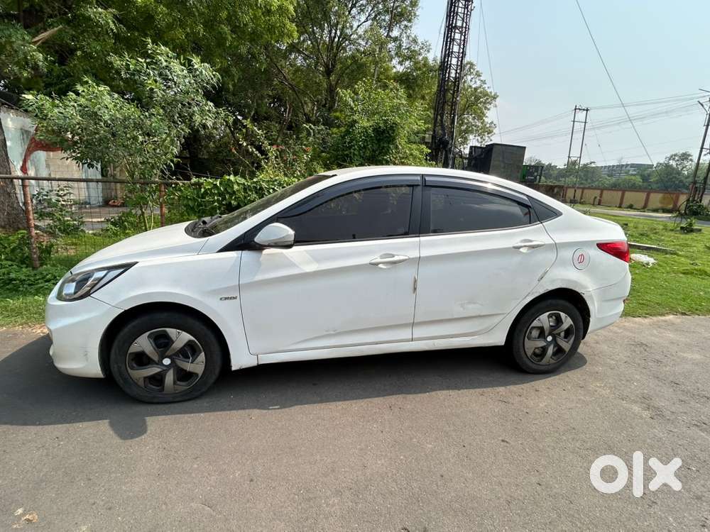 Hyundai Verna Diesel Manual 2012