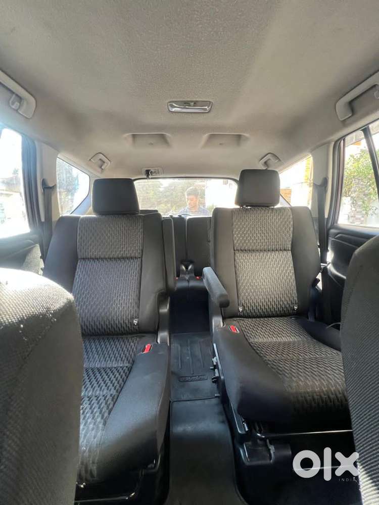 Toyota Innova Crysta 2.4 G Mt, 2018, Diesel