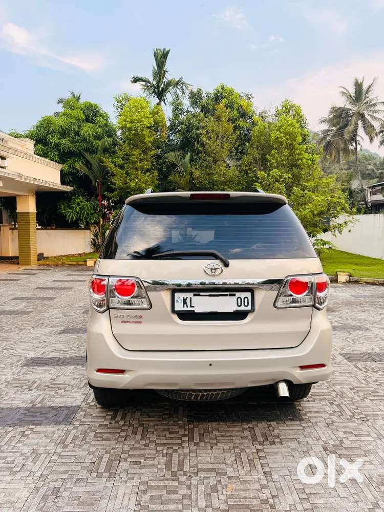 Toyota Fortuner Diesel 2013 December