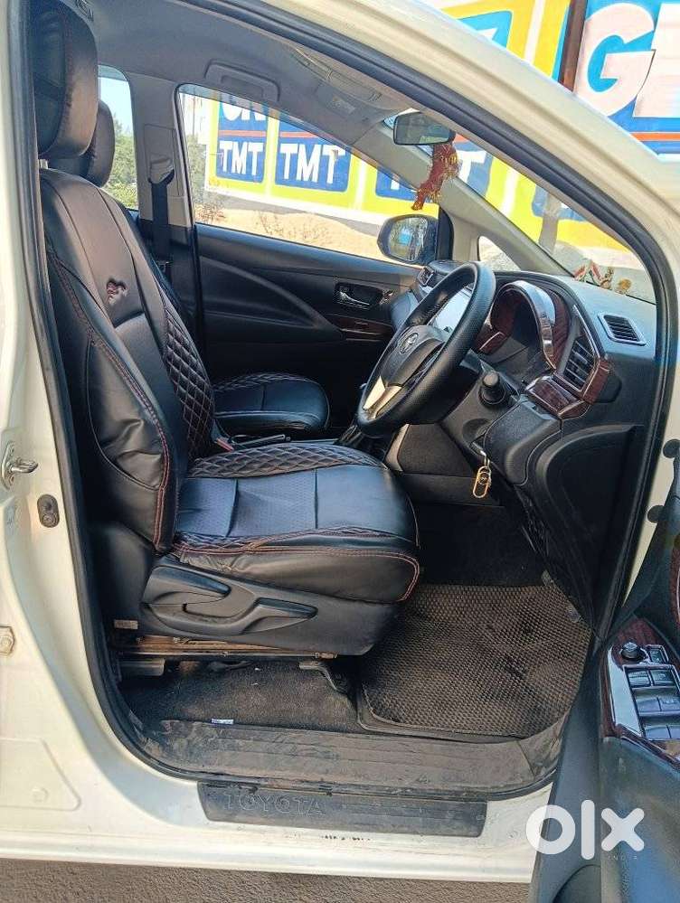 Toyota Innova Crysta 2.4 G Mt 7 Str, 2021, Diesel