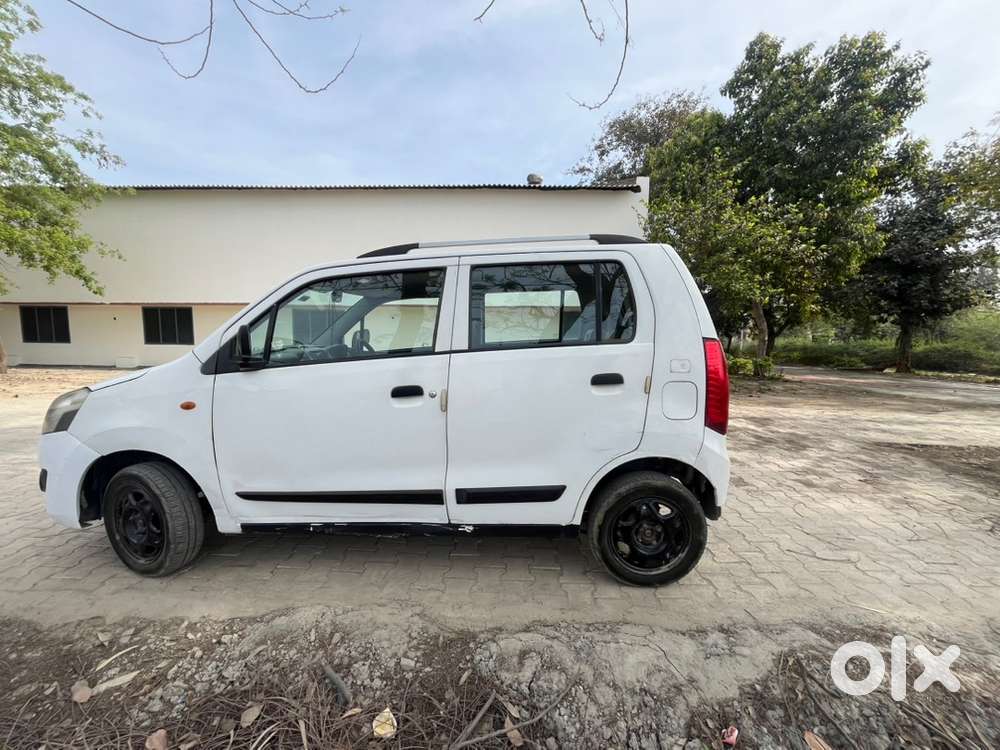 Maruti Suzuki Wagon R 1.0 2013 Petrol+ Company Cng Well Maintained