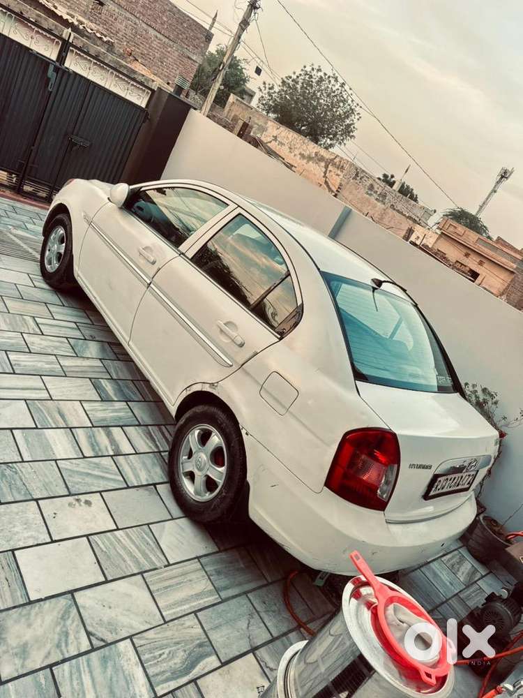 Hyundai Verna 2010 Diesel 160 Km Driven Or. Rning