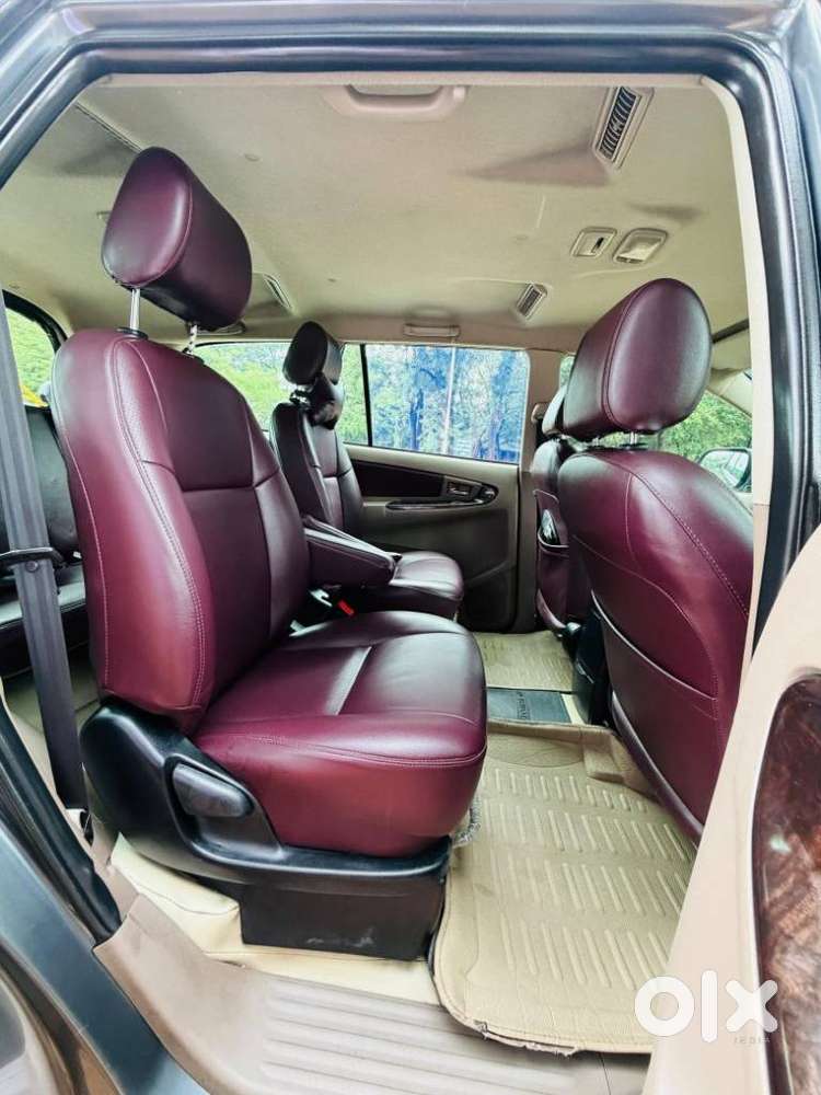 Toyota Innova 2.5 V 7 Str, 2015, Diesel