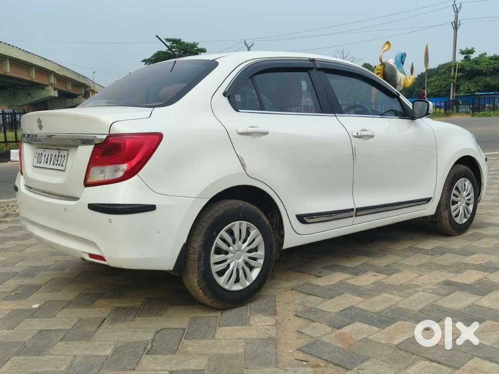 Maruti Suzuki Dzire 1.2 Vxi, 2021, Petrol