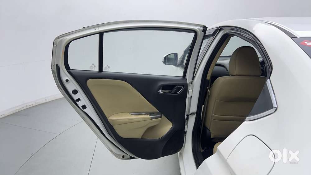 Honda City 1.5 Zx Cvt I-vtec, 2017, Petrol