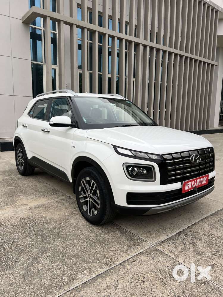 Hyundai Venue Sx Opt Turbo, 2022, Petrol