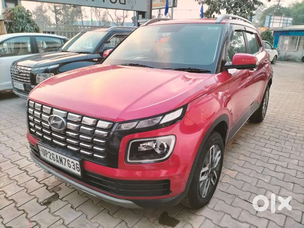 Hyundai Venue 2022 Diesel 62000 Km Driven