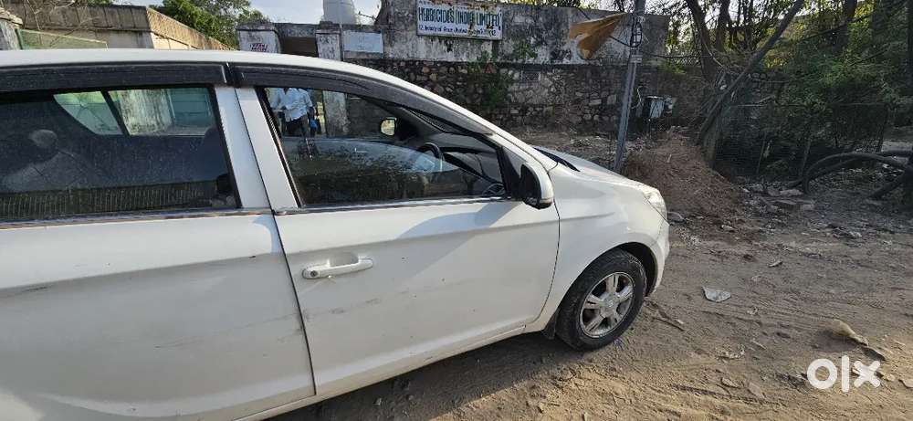Hyundai I20 Spotz Model 2011 Car