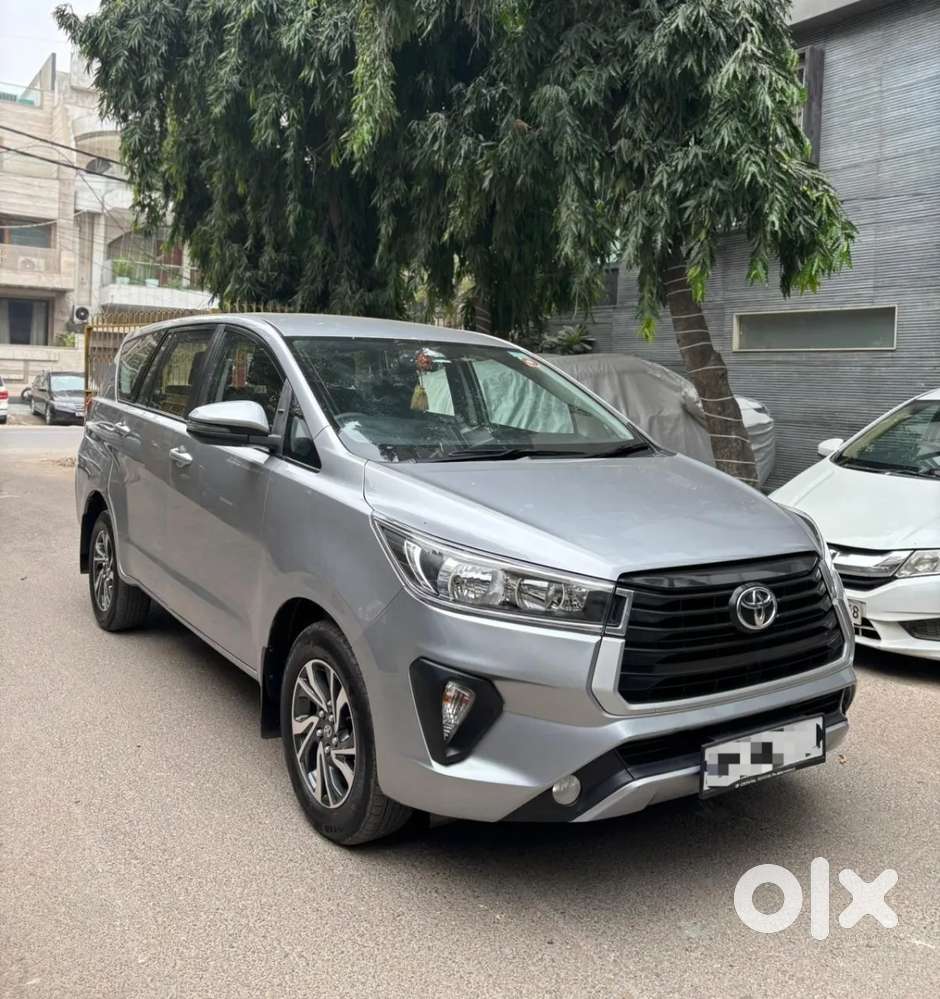 Toyota Innova Crysta [ ] 2.4 Gx At 7 Str, 2022, Diesel