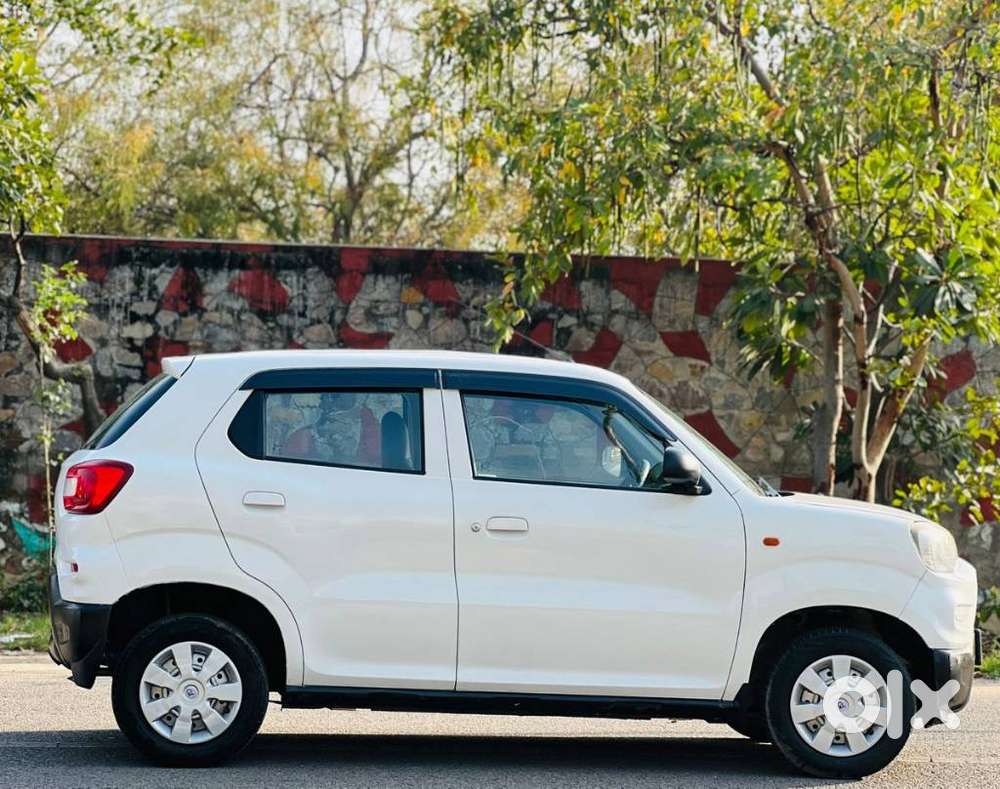 Maruti Suzuki S-presso Vxi Opt, 2020, Petrol