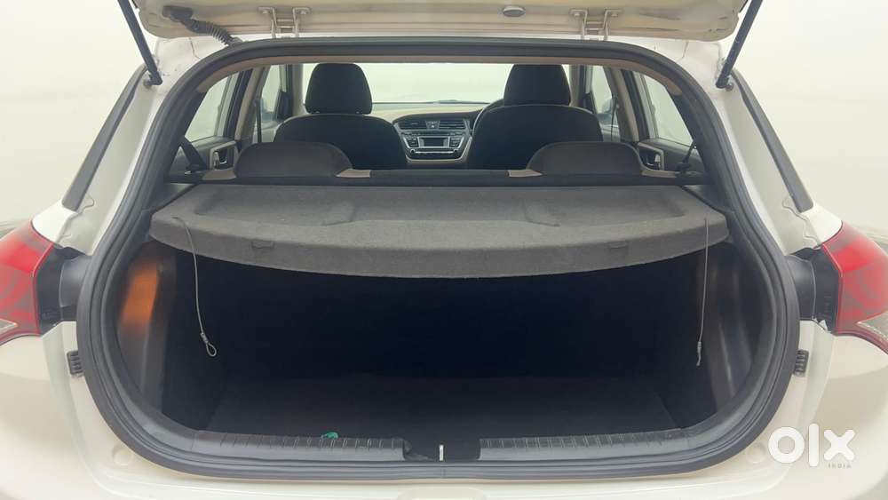 Hyundai Elite I20 [ ] 1.2 Sportz, 2015, Petrol