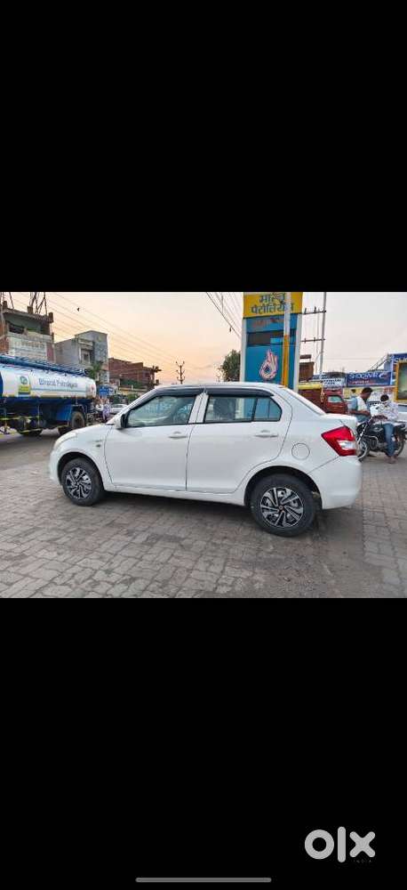 Maruti Suzuki Swift Dzire 1.2 Lxi Bsiv, 2015, Petrol