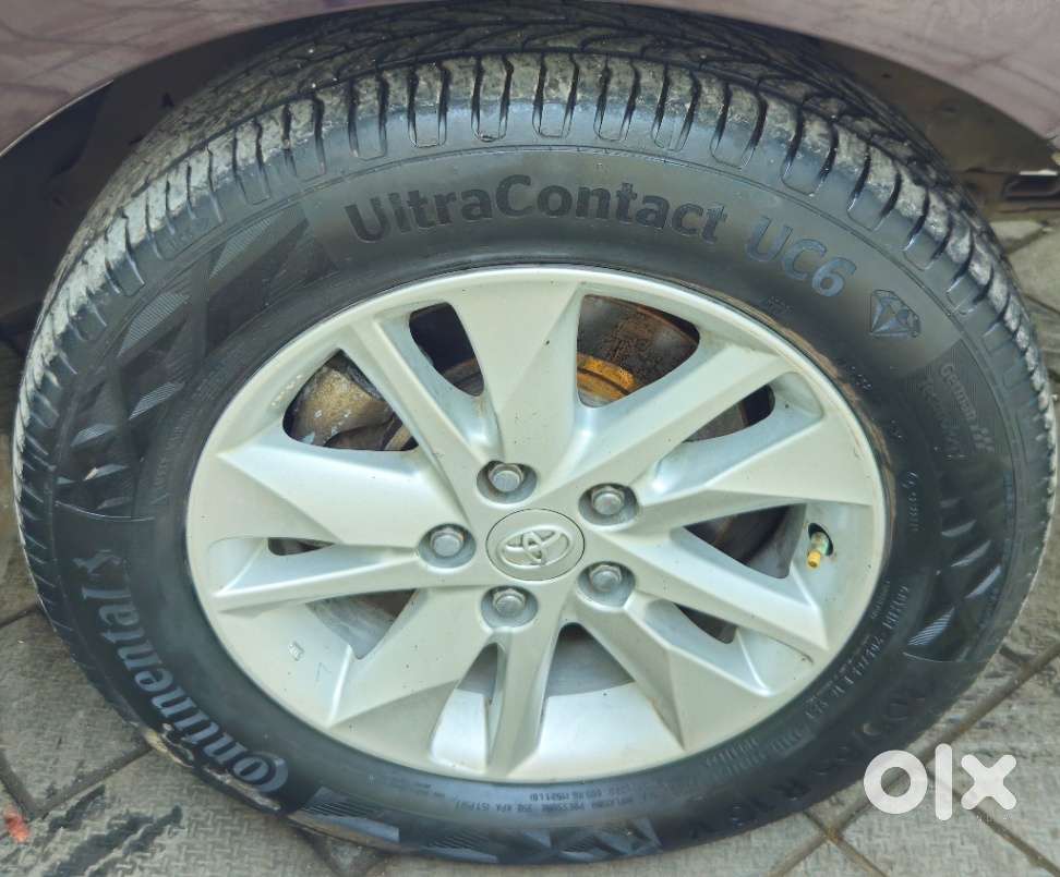 Toyota Innova Crysta [2020-ongoing] 2.4 Gx At 8 Str, 2020, Diesel