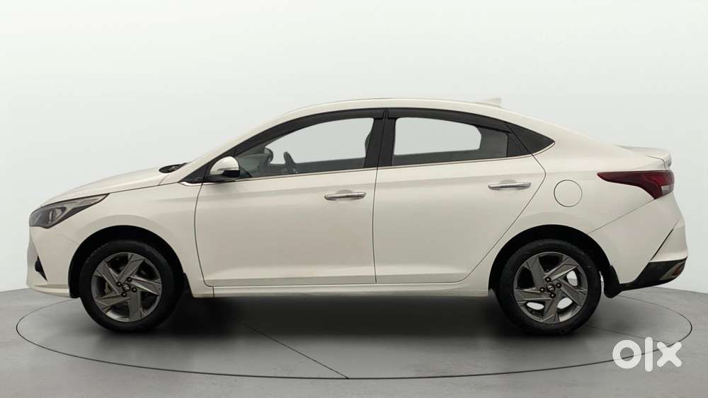 Hyundai Verna 1.5 Sx Vtvt, 2022, Petrol