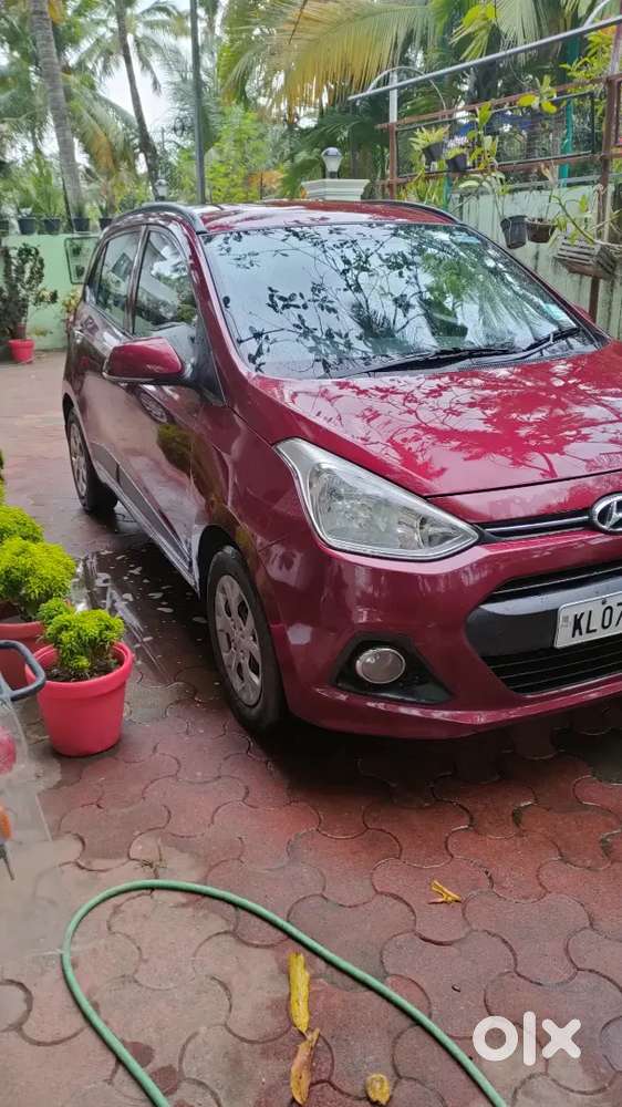 Hyundai Grand I10 Sportz 2013 Car