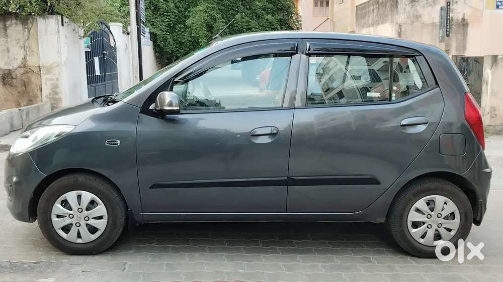 Hyundai I10 2013 Petrol 72000 Km Driven