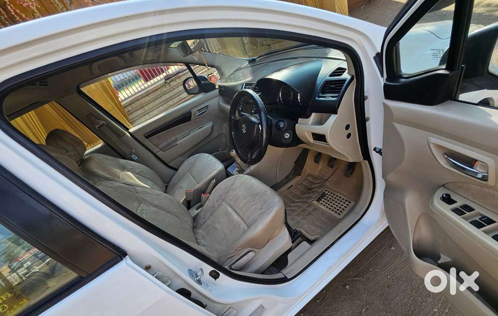 Maruti Suzuki Ertiga 2012-2015 Vdi Abs, 2014, Diesel