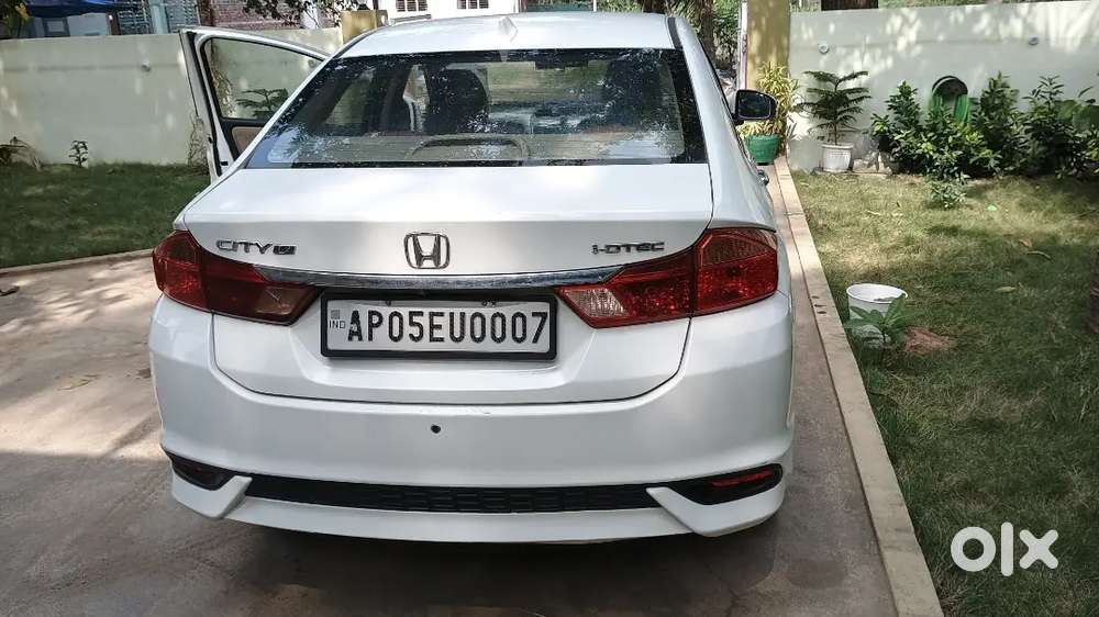 Honda City Diesel 2017 V Good Condition